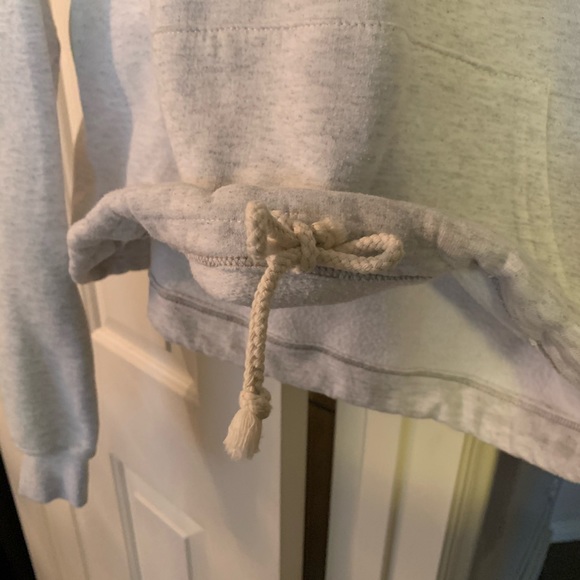Champion Hoodie With drawstring bottom - Picture 3 of 4